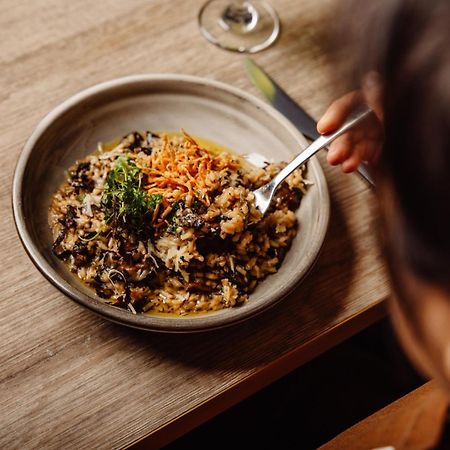 Peppers Waymouth Hotel Adelaide Exteriör bild A bowl of oatmeal