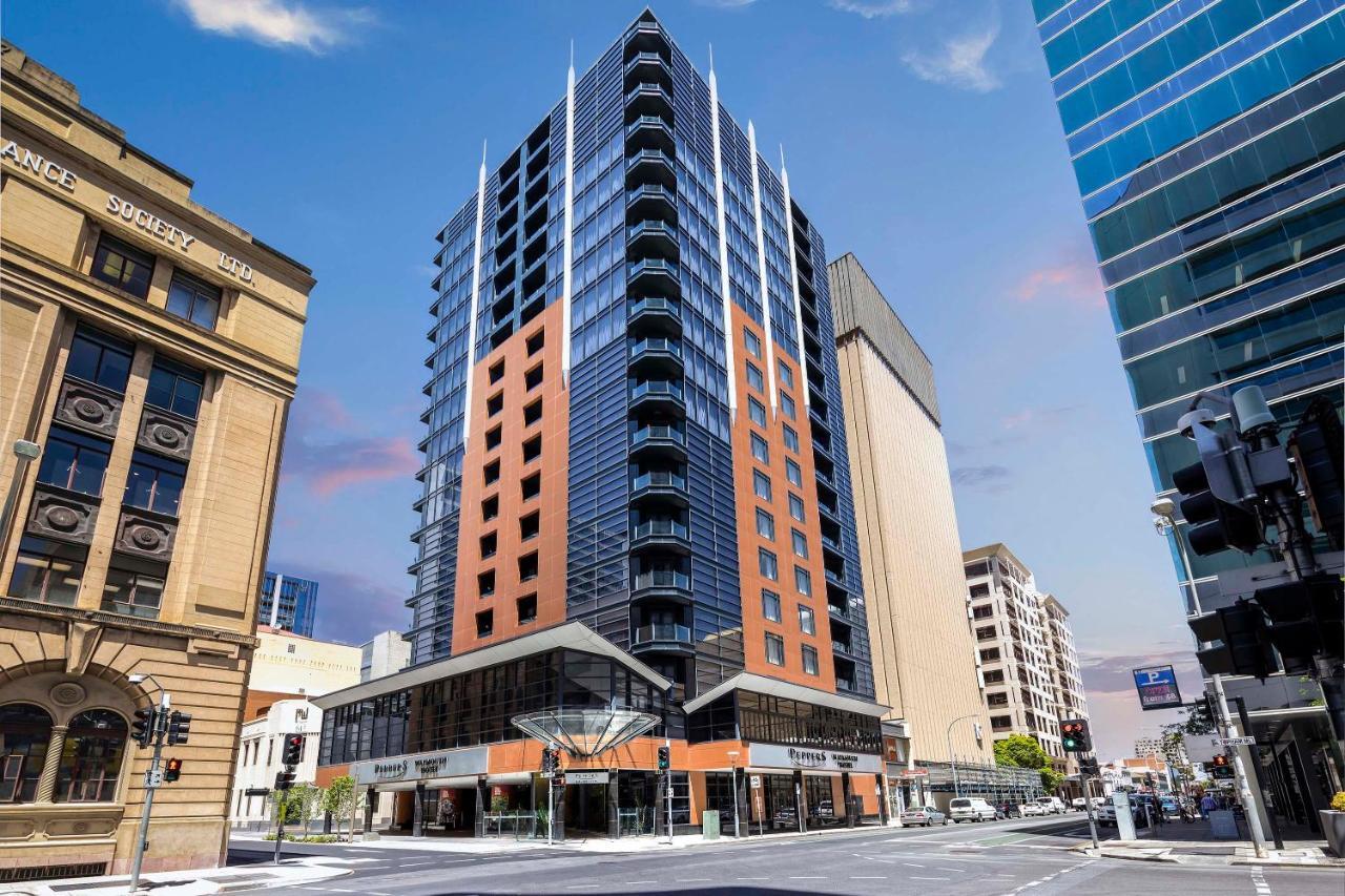 Peppers Waymouth Hotel Adelaide Exteriör bild The Vue, 2011