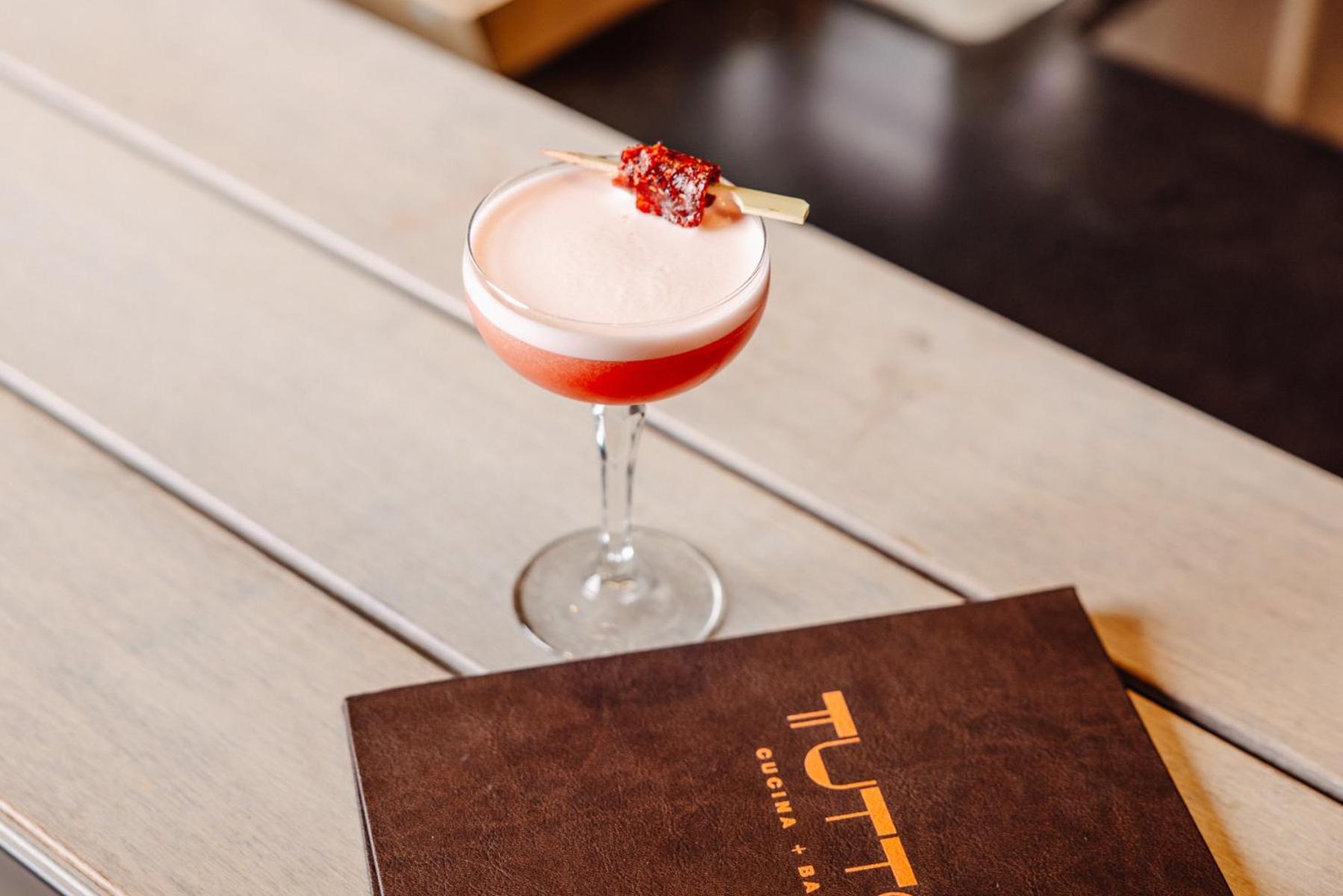 Peppers Waymouth Hotel Adelaide Exteriör bild A Clover Club cocktail