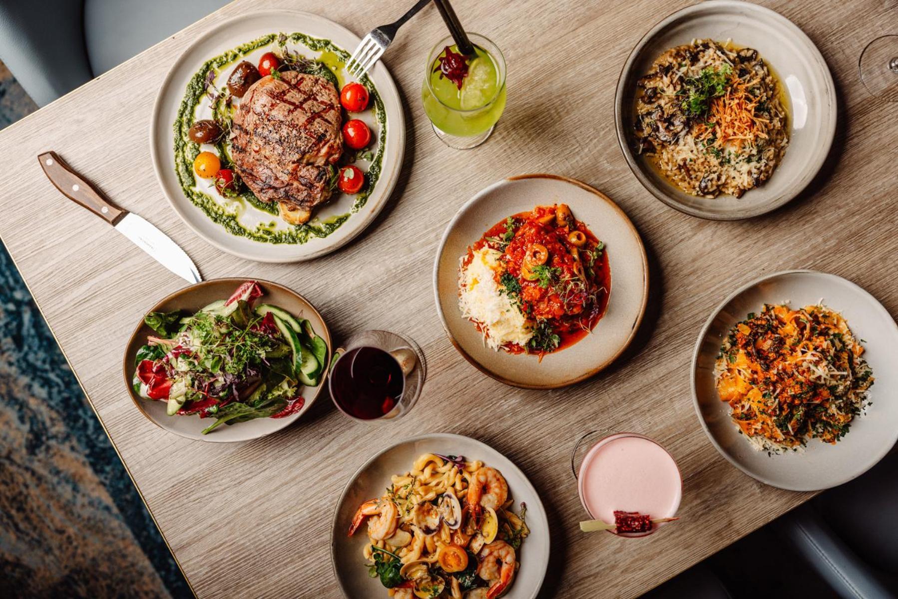 Peppers Waymouth Hotel Adelaide Exteriör bild Dishes at the restaurant